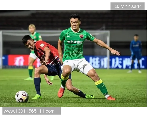 深圳篮球队阵地战解析：战术布局与球队发展新动向